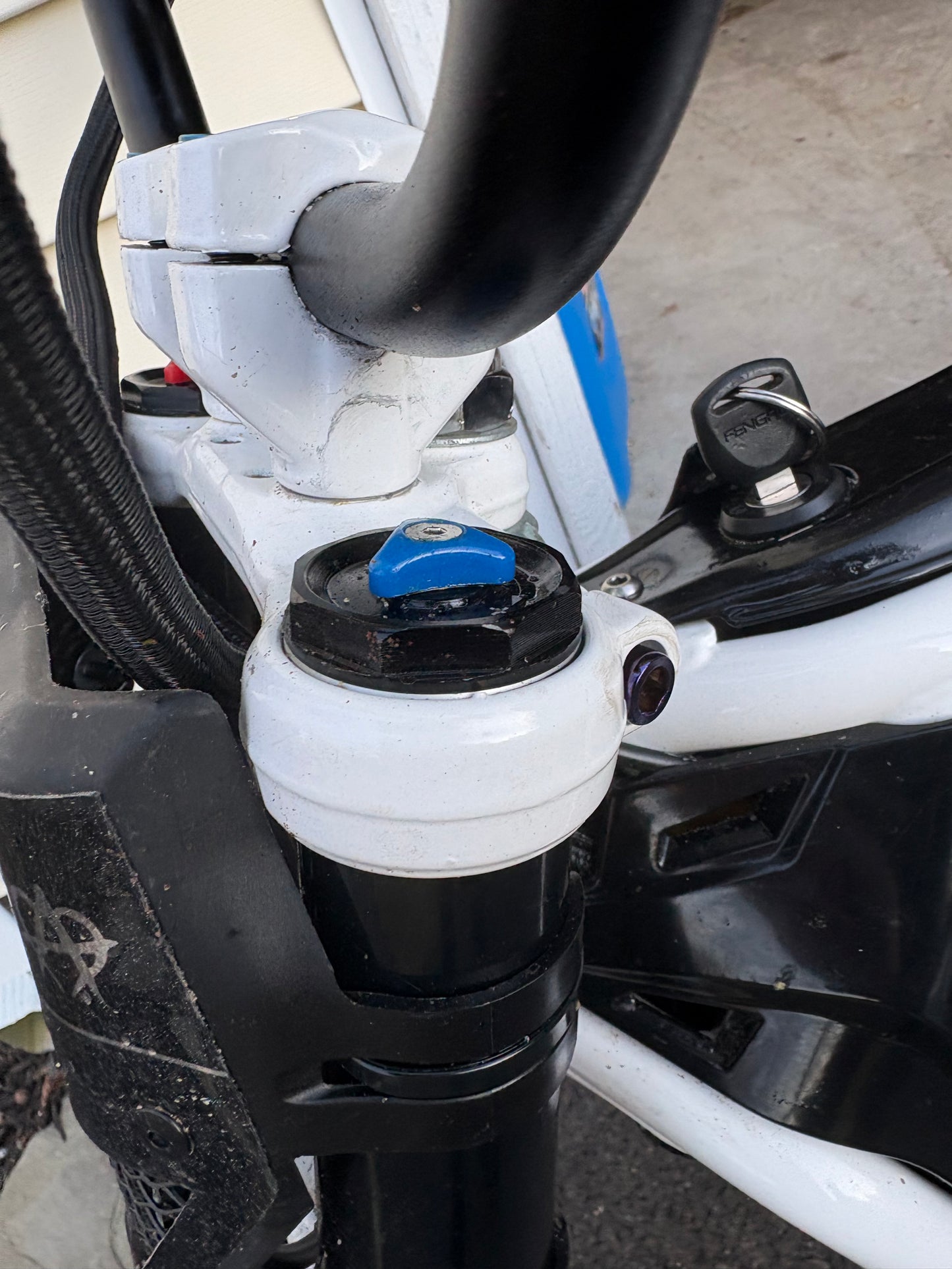 Ebox 2.0 Fork bolts