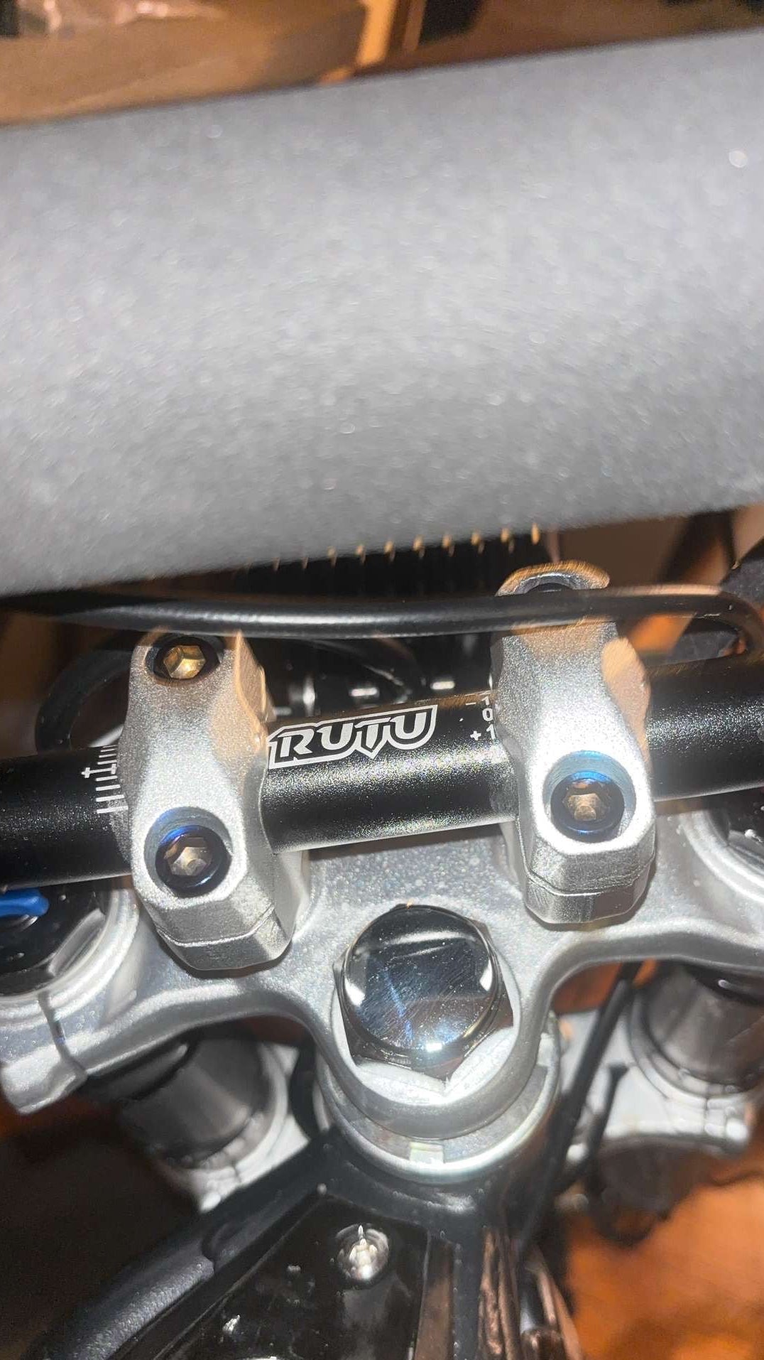 E box bar mount titanium